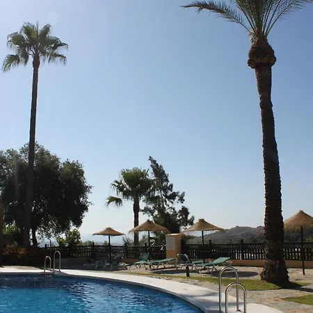 Apartment Elegant And Spacious Garden With Beautiful Views Ojén