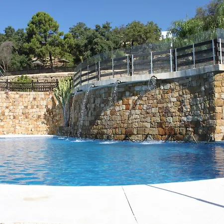 Apartment Elegant And Spacious Garden With Beautiful Views Ojén